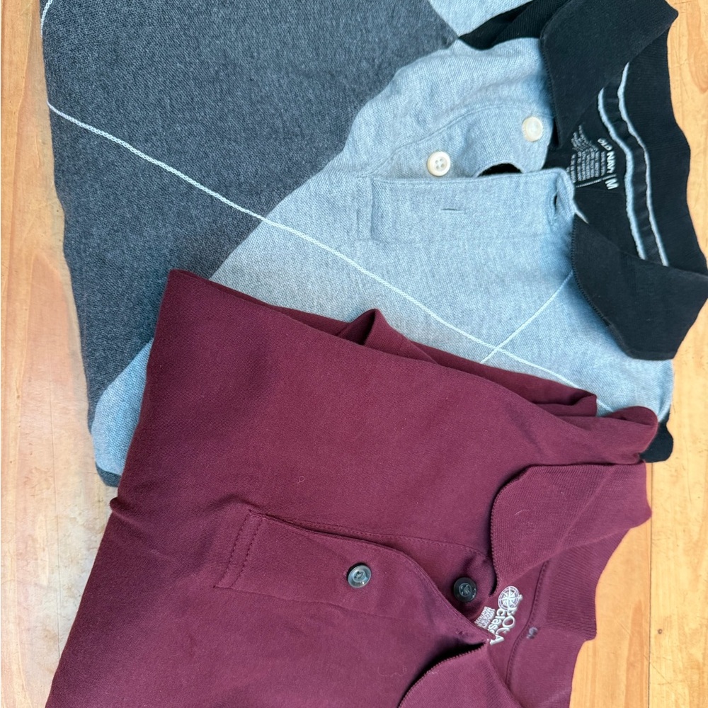 Lot of 2 Men's Polo Shirts in Gray and Burgundy